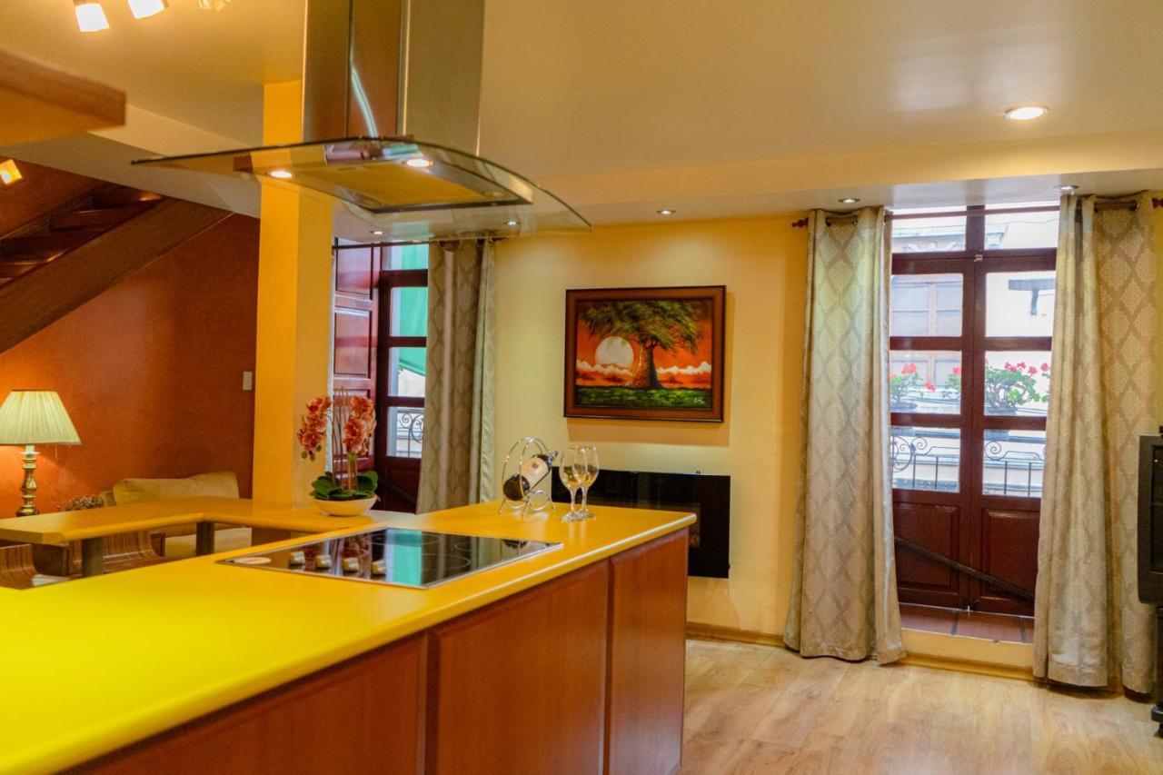 Fantastico Loft Centro Historico Quito Apartment Exterior foto