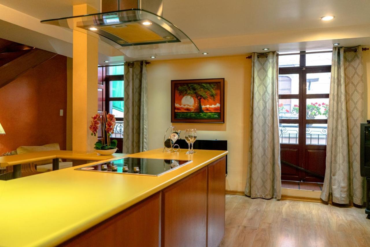 Fantastico Loft Centro Historico Quito Apartment Exterior foto